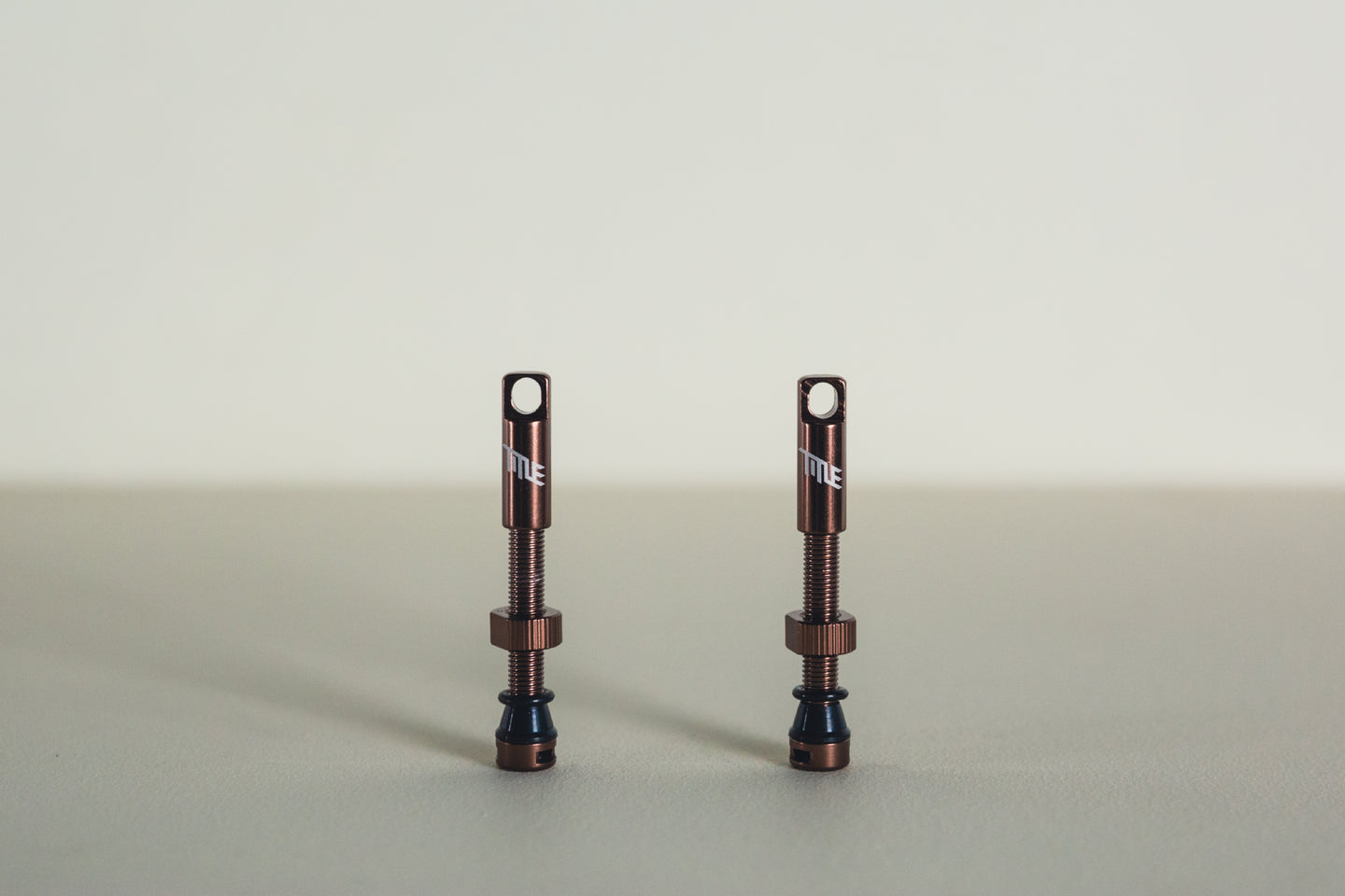 Title MTB Tubeless Valves (Copper)