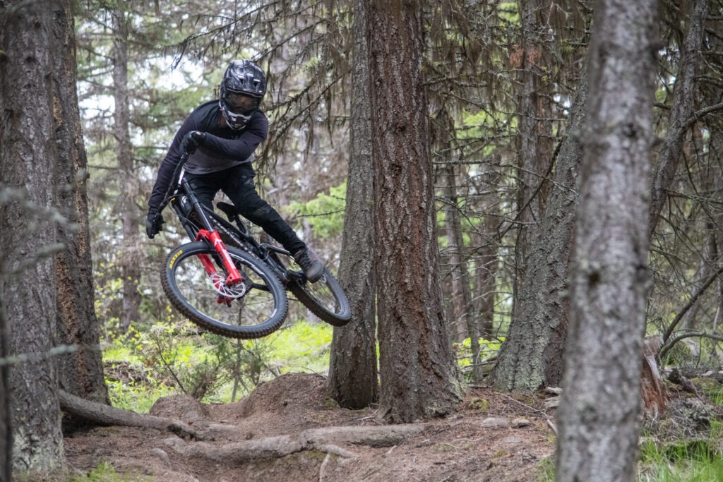MTB Handlebar Widths Explained